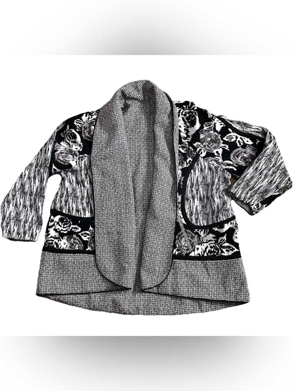 Reversible Stunning checkered floral Gray, black and white shiny Textured Jacket